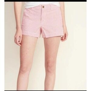 Womens NWT Old Navy Everyday Seerseucker Stripe Shorts